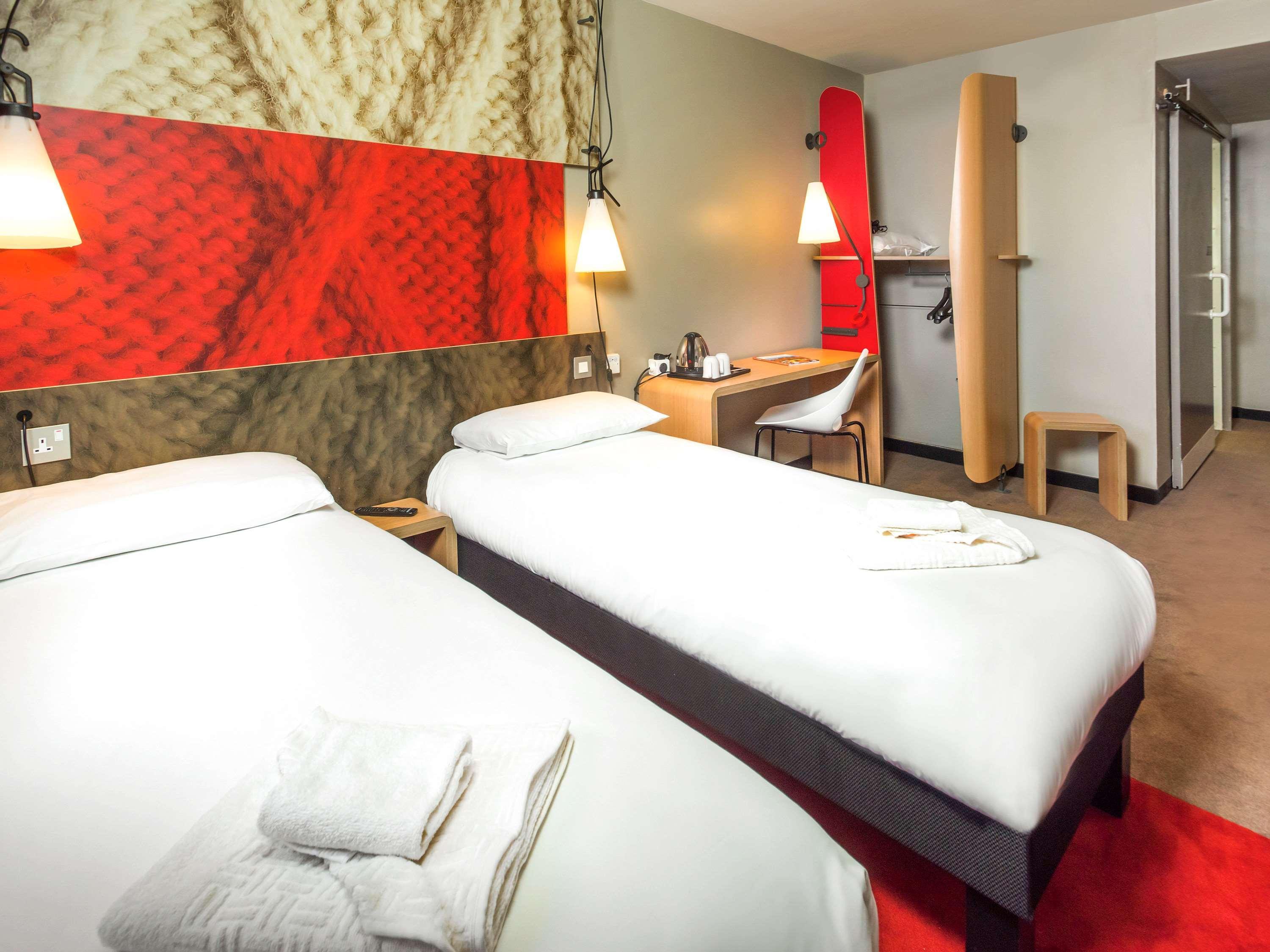 Ibis Лестер Экстерьер фото