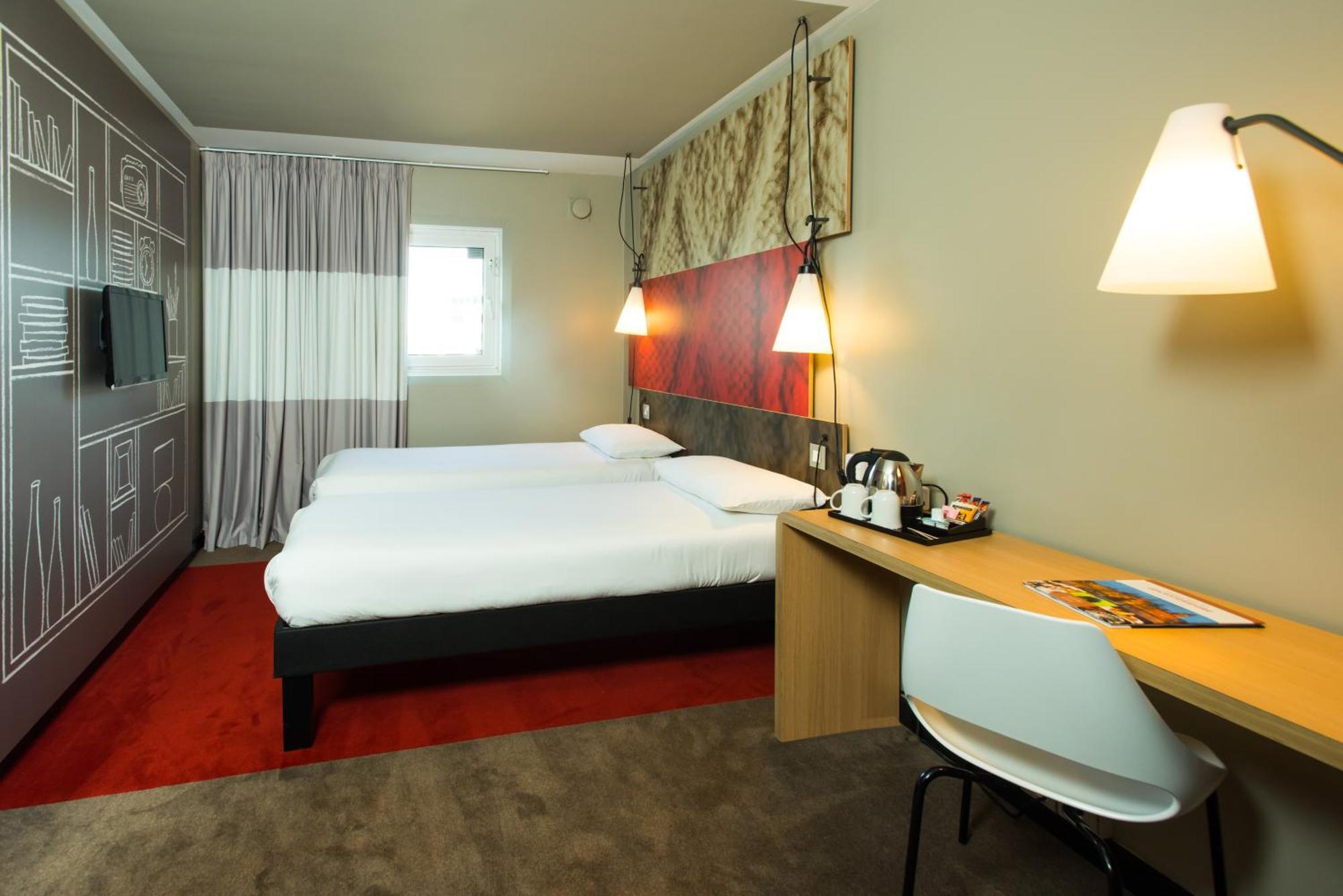 Ibis Лестер Номер фото